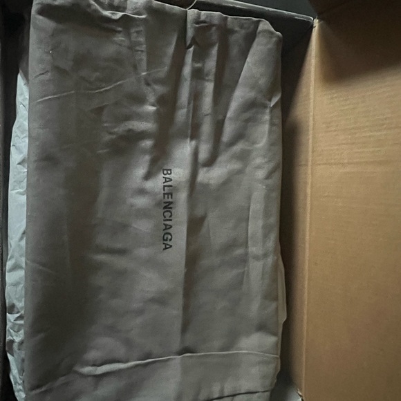 Balenciaga Track Runner - Picture 12 of 12